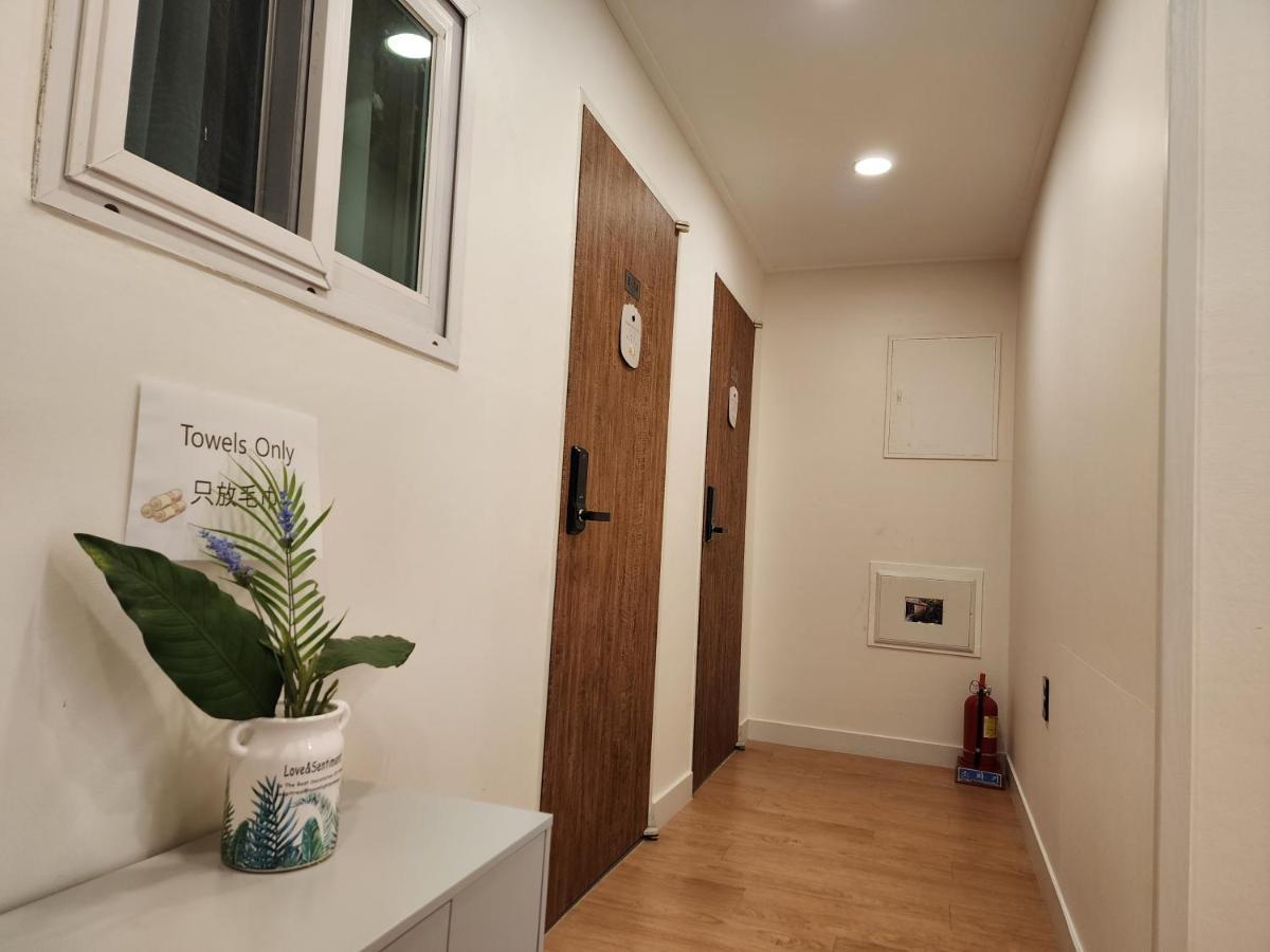 Oyo Myeongdong 5 Auberge de jeunesse *
